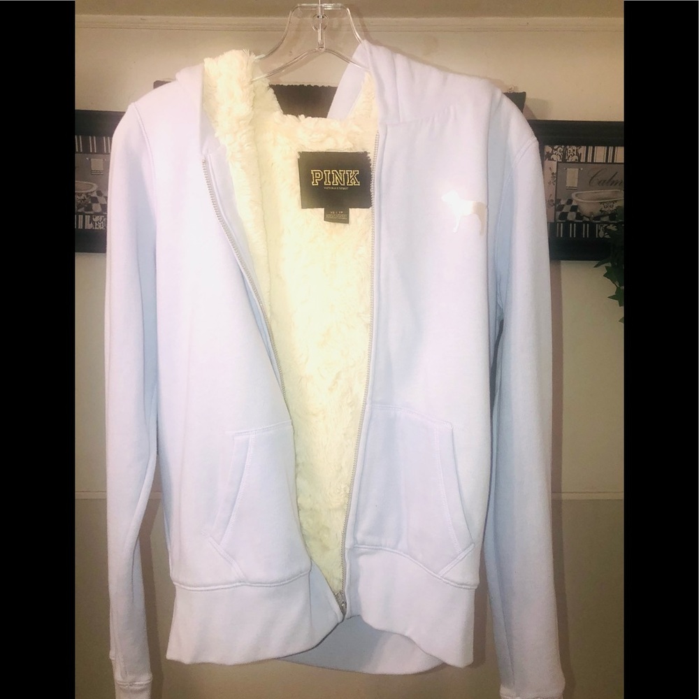 Victoria Secret PINK Faux Fur lined zip up Hoodie. xtra small. Soft Lavender.